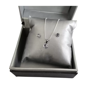 Combo de Collares Elegantes con Colgante de Cristal y Cristales Deslumbrantes para Mujer - Product Image 3