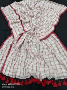 Famoso Sari de Algodón a Cuadros Rojo y Blanco de Bengala, Estilo Liso, Trabajo Manual, Peso Medio, Secado Rápido, Vestido de Novia Ecológico para Niñas - Product Image 5