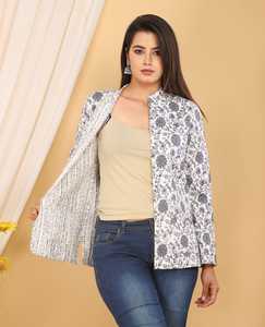 Jodhpuri tradicional hecho a medida sobre tela de base blanca y chaquetas reversibles suaves impresas con diseño floral para niñas y damas - Product Image 2