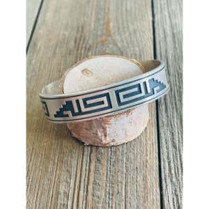 Bracelet manchette vintage en argent sterling plaqué, objet de collection culturel Hopi - Product Image 3