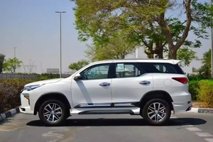 2024 V.XR <span class=keywords><strong>PL</strong></span> AT.IN U.M 2,4L DIESEL 5-SITZER AUTOMATIK LINKSLENKER LEDER mit RÜCKFAHRKAMERA U.S KITS - Product Image 4