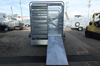 10×6 Cages galvanisées pour bétail, disponibles en stock, pour bovins, ovins, caprins, porcins, 2 800 kg