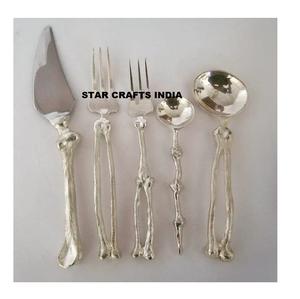 Cuillère de service en métal pour restaurants et café Cuillère en métal la plus vendue Poignée décorative finie en or Look de créateur - Product Image 3