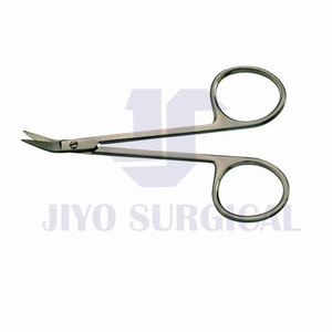 Ciseaux chirurgicaux Converse en acier inoxydable à extrémité de 10cm avec procédures en plastique coudées de 2.5cm utilisées pour l'élévation du rabat conjonctival - Product Image 4