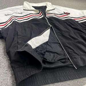 Conjunto de Chaqueta corta cortavientos de dos piezas personalizada, ropa de calle de nailon y poliéster con cremallera de retazos, conjunto corto cortavientos para hombre - Product Image 3