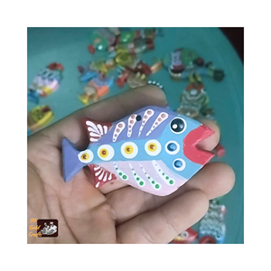 Décor de poisson en bois au meilleur prix: Fabriqué à la main et unique, parfait pour votre entreprise de notre artiste expérimenté - Product Image 2