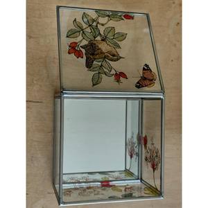 Boîte à bagues en verre peinte à la main Organisateur de bijoux en verre et métal Cadre polonais antique pour les fiançailles de mariage d'anniversaire - Product Image 1