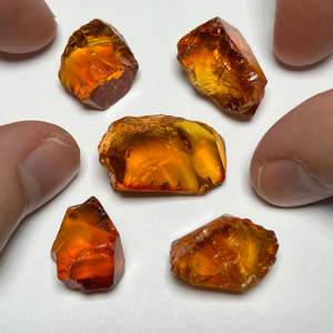 พลอยซิทรินทรงบาแกตต์รูปไข่ธรรมชาติ เกรด AAA สีน้ำตาลซานตาอานา มาเดรา ขนาด 10x8x3 มม. ขัดเงา สำหรับทำเครื่องประดับ - Product Image 4