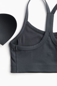 สปอร์ตบราสำหรับผู้หญิงปรับแต่งได้สำหรับการฝึกออกกำลังกายจ๊อกกิ้งและวิ่งบราโยคะไร้รอยต่อพร้อมเบาะปรับขนาดได้ - Product Image 3