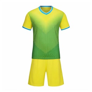 Uniforme de Fútbol para Entrenamiento, Servicio OEM, Nuevo Diseño, Alta Calidad, 100% Poliéster, Ligero, Secado Rápido, Bajo Precio - Product Image 1