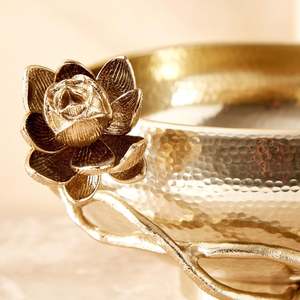 Bols modernes LuxeTexture Bols en aluminium texturés et luxueux. - Product Image 4