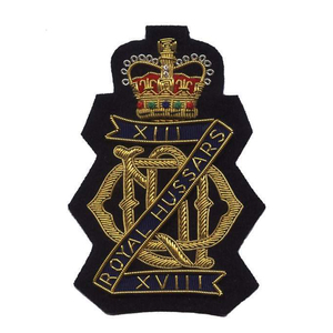 Parches Textiles Bordados Personalizables de Alta Calidad al por Mayor, Insignias de Tela para Blazers, Insignias de Alambre Metálico, Insignias Reflectantes con Pin de Seguridad - Product Image 1