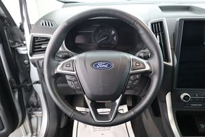 2023 F-o-r-d E-d-g-e SEL AWD faible kilométrage et prix abordable en stock prêt pour l'expédition - Product Image 5