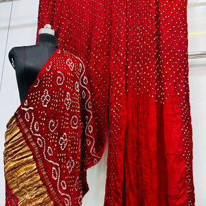 Lo último en seda Gajji con estampado de bloque de mano Fancy Jari Chex Pallu Heavy Saree Trendy Lagdi Style Pure Gajji Silk Saree - Product Image 1