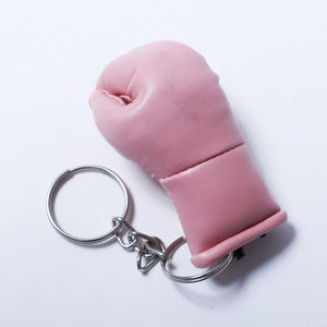 Mini gants de boxe en cuir lacés porte-clés pour la promotion de la voiture Arts martiaux pour enfants et formation MMA accessoire et cadeau - Product Image 1