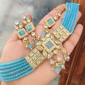 สร้อยคอโชกเกอร์เพชร monalisa คุณภาพสูงพร้อมต่างหูที่สวยงาม & Maang Tikka เหมาะสำหรับชุดสวมใส่ในโอกาสเทศกาล - Product Image 6