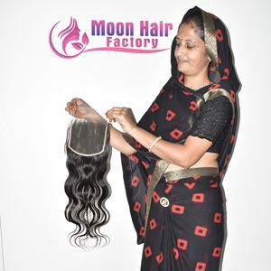 Produit de qualité supérieure pour le Nouvel An 2026, cheveux humains indiens, fermeture HD, vague corporelle, texture douce et soyeuse, prix de gros d'usine, en vente - Product Image 1