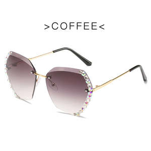Lunettes de soleil vintage de luxe pour femmes, sans monture, monture en métal diamant, haute couture, personnalisation, protection UV400, confortables - Product Image 5