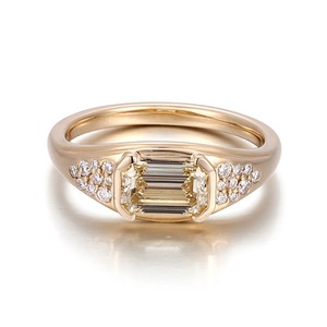 แหวนเพชรหรูหรา 18K ทองคำแท้ ทรงเหลี่ยมมรกต DEF VVS ประดับเพชรเลี้ยงในห้องแล็บ แหวนหมั้น แหวนแต่งงาน แหวนเพชรสำหรับผู้หญิง สำหรับงานปาร์ตี้ - Product Image 2