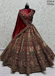 Diseñador Lehenga Choli Con Lentejuelas Y Trabajo De Hilo - Product Image 4