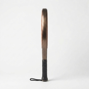 Raquette de padel en fibre de carbone, légère, en graphite, avec noyau en EVA, cadre durable, surface texturée, poignée ergonomique pour un contrôle optimal. - Product Image 4