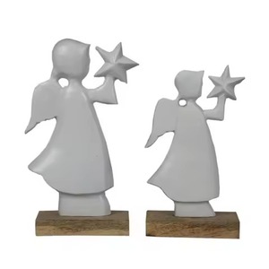 Adorno de cubo de regalo de mesa de metal brillante para eventos festivos y presentación de sala de invierno - Product Image 6