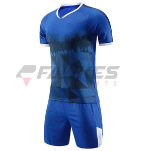 การออกแบบที่กําหนดเองคุณภาพดีที่สุดมาใหม่ชุดฟุตบอลชายสําหรับการขายการฝึกอบรมในชุดกีฬาชุดฟุตบอล - Product Image 1