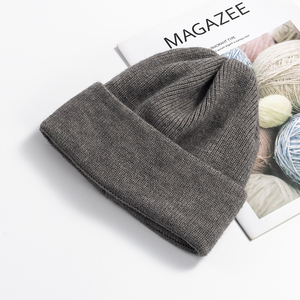 Gorro de punto para uso diario, cálido, suave y acogedor, forrado de lana, ajustable, elegante, para clima frío al aire libre - Product Image 6