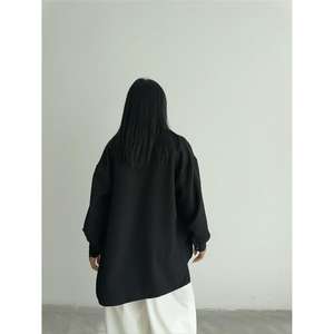 Chemise en tricot noire OTTO MAN - Product Image 1