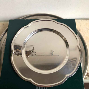 Assiette de présentation en acier inoxydable, écologique, design classique, pour mariage, logo personnalisé, forme personnalisée, finition polie, meilleur prix - Product Image 2