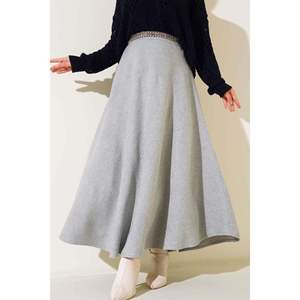 Jupe évasée en cachemire Gris - Product Image 2