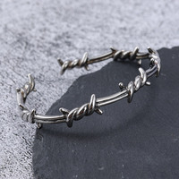 Vente en gros de bracelets de bijoux de mode pour hommes bracelet en acier inoxydable hiphop gothique ronce barbelé