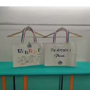 Sac fourre-tout d'épicerie en toile de coton biologique de grande capacité personnalisable, pliable et écologique pour la vente au détail, utilisation promotionnelle en vrac - Product Image 1