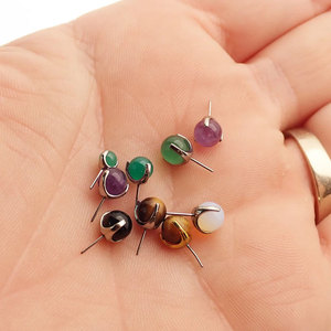 Pendientes de Botón Clásicos Unisex con Engaste de Bisel, Aleación de Zinc, Estilo Moderno - Product Image 2