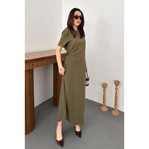 Robe plissée à col rond kaki - Kaki - Product Image 1