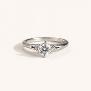 Anillo Solitario Celestia - Chapado en Oro Rosa de 18K sobre Cobre, Joyería Cristiana, Anillo Romántico con Incrustaciones - Product Image 6
