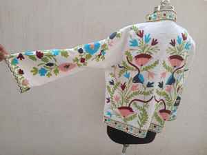 Bordado de algodón puro Chaquetas de invierno para mujer Chaquetas de mujer de tamaño libre hechas a mano - Product Image 6