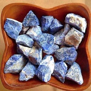 Cristaux bleus bruts non polis authentiques pour la fabrication de bijoux et la guérison énergétique disponibles au prix d'usine - Product Image 5