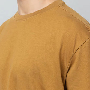 Último diseño ropa casual hombres pantalones cortos manga Color sólido transpirable camisetas y pantalones conjunto para la venta - Product Image 5