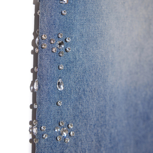 Jean en denim vintage pour homme, coupe baggy, style streetwear personnalisé, avec fermeture éclair, clous métalliques, strass et délavé effet cristal - Product Image 5