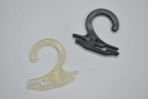 Crochet pour chaussette 10 en matière plastique recyclée utilisée pour afficher des chaussettes, des cravates, des sandales, des chapeaux en laine avec GRS 500 pièces/sac - Product Image 2