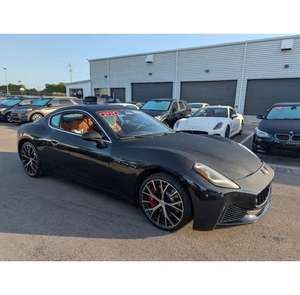 2024 Usado, Caja de Cambios Automática, Motor Turbo, Tracción en las Cuatro Ruedas, Tapicería de Cuero Claro, Sin Accidentes y Listo para Enviar - Product Image 1