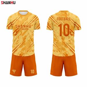 Camiseta de fútbol con sublimación, uniformes de fútbol de Dubái, ropa de fútbol, camiseta de rugby de malla de secado rápido personalizada - Product Image 5