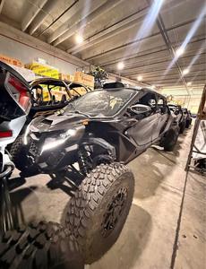 Can-Am Maverick R Max 4 places Turbo Side-by-Side avec transmission DCT à 7 vitesses - Product Image 5