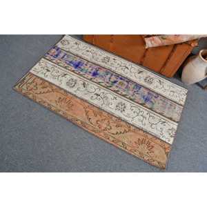 2.7x4.5 ft Turkish Vintage Patchwork Rug Eco-Friendly <b>Brown</b> <b>Wool</b> Rug with Latex Backing Small Rug - Product Image 3