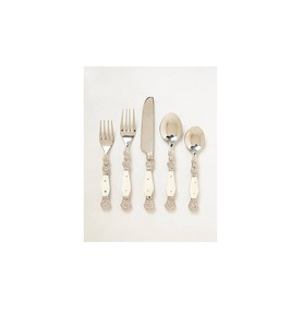High quality reusable stainless steel metal cutlery <b>set</b> with modern design for stylish dining table presentation - Product Image 3