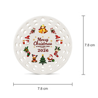 Ornement de Noël classique en céramique découpée en forme de casse-noisette, à suspendre, pour décoration de sapin et présentation saisonnière de cabane