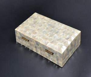 Caja de Joyería Decorativa de Diseño Marroquí, Ecológica, de Resina Tallada a Mano, Personalizada con Patrón de MODELO, Último Modelo de Caja de Regalo con Incrustaciones - Product Image 4