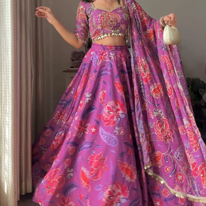 ชุดบูติกอินเดียผ้าจอร์เจต์พรีเมียม ประดับด้วยงานปักเลื่อมสวยงาม พร้อมกระโปรงแคนแคนหนา  ชุดขายดีสำหรับผู้หญิง - Product Image 4