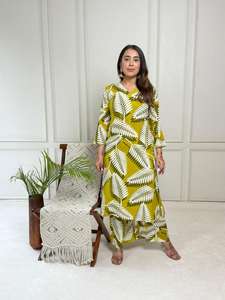 Costume romain tendance à paillettes, tenue ethnique imprimée à la main pour femmes, fête de mariage festive et vêtements ethniques de boutique - Product Image 6